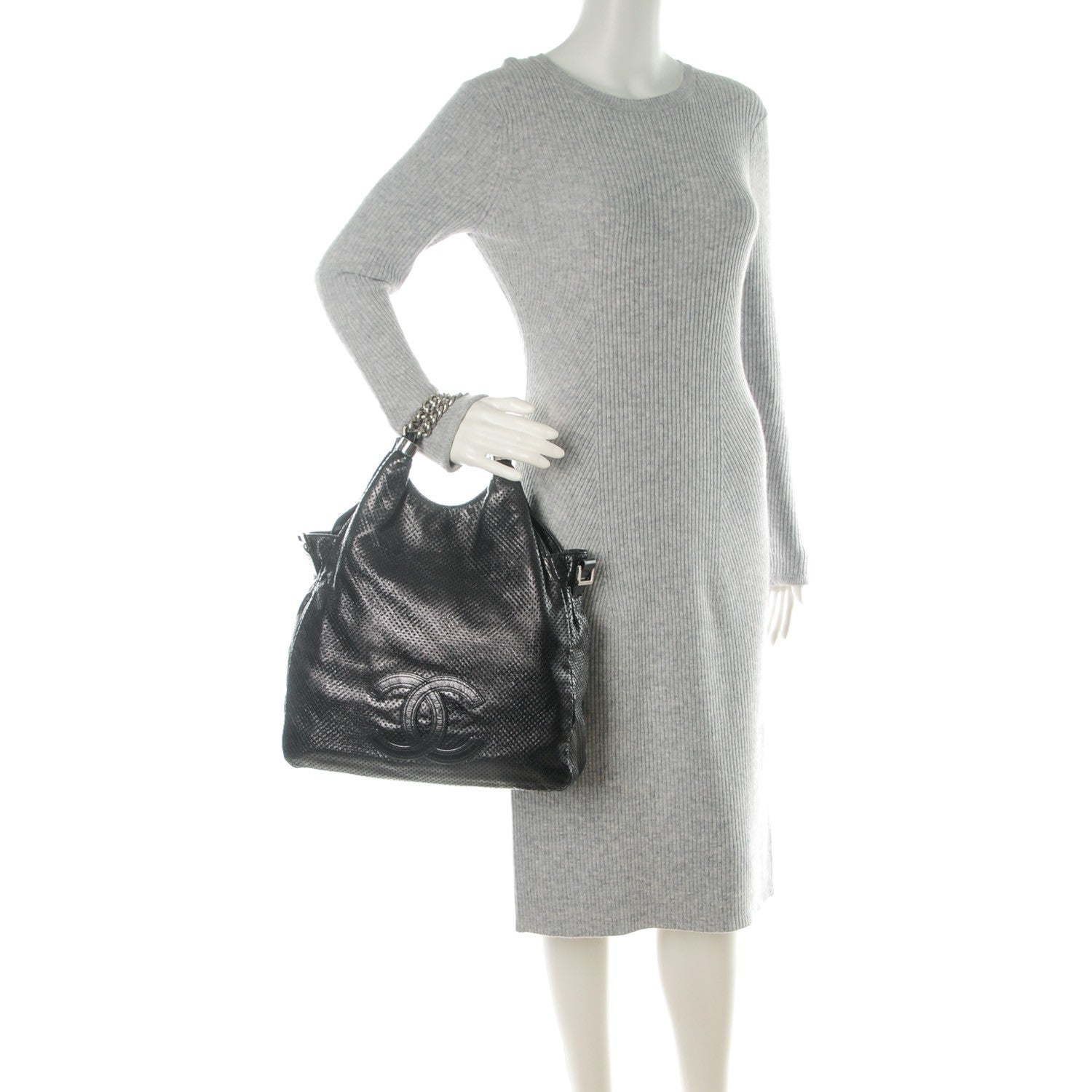 Chanel Glazed Calfskin Perforated Medium Rodeo Drive Tote Black 2 of 7