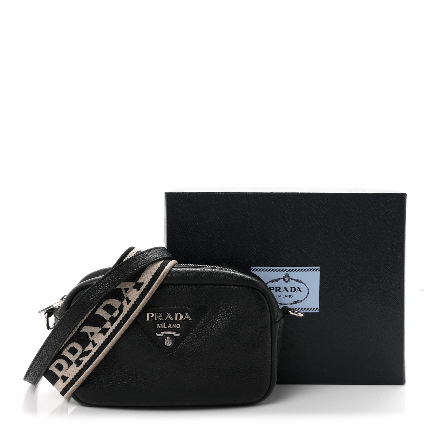 Vitello Daino Soft Camera Crossbody Black