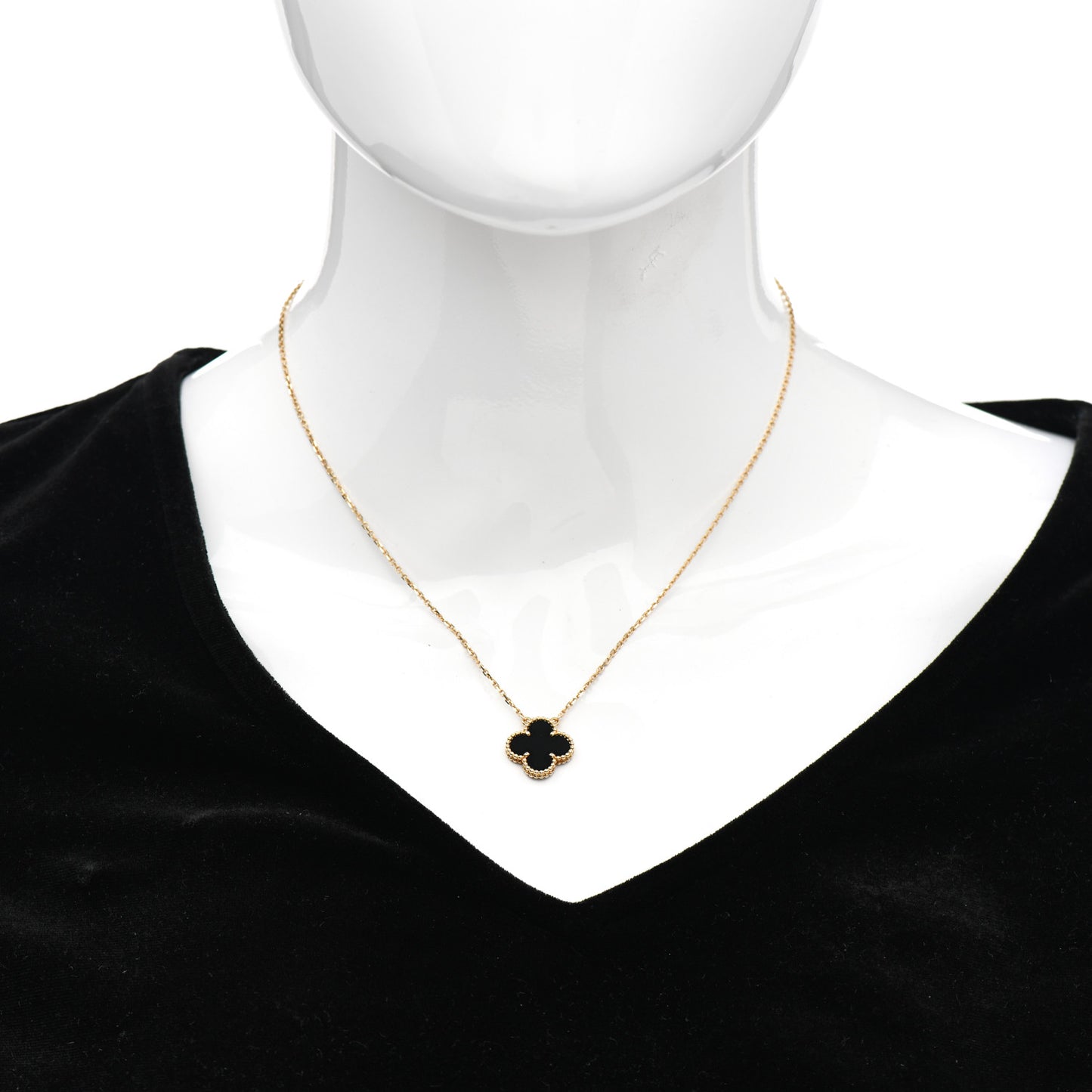 18K Yellow Gold Black Onyx Vintage Alhambra Pendant Necklace