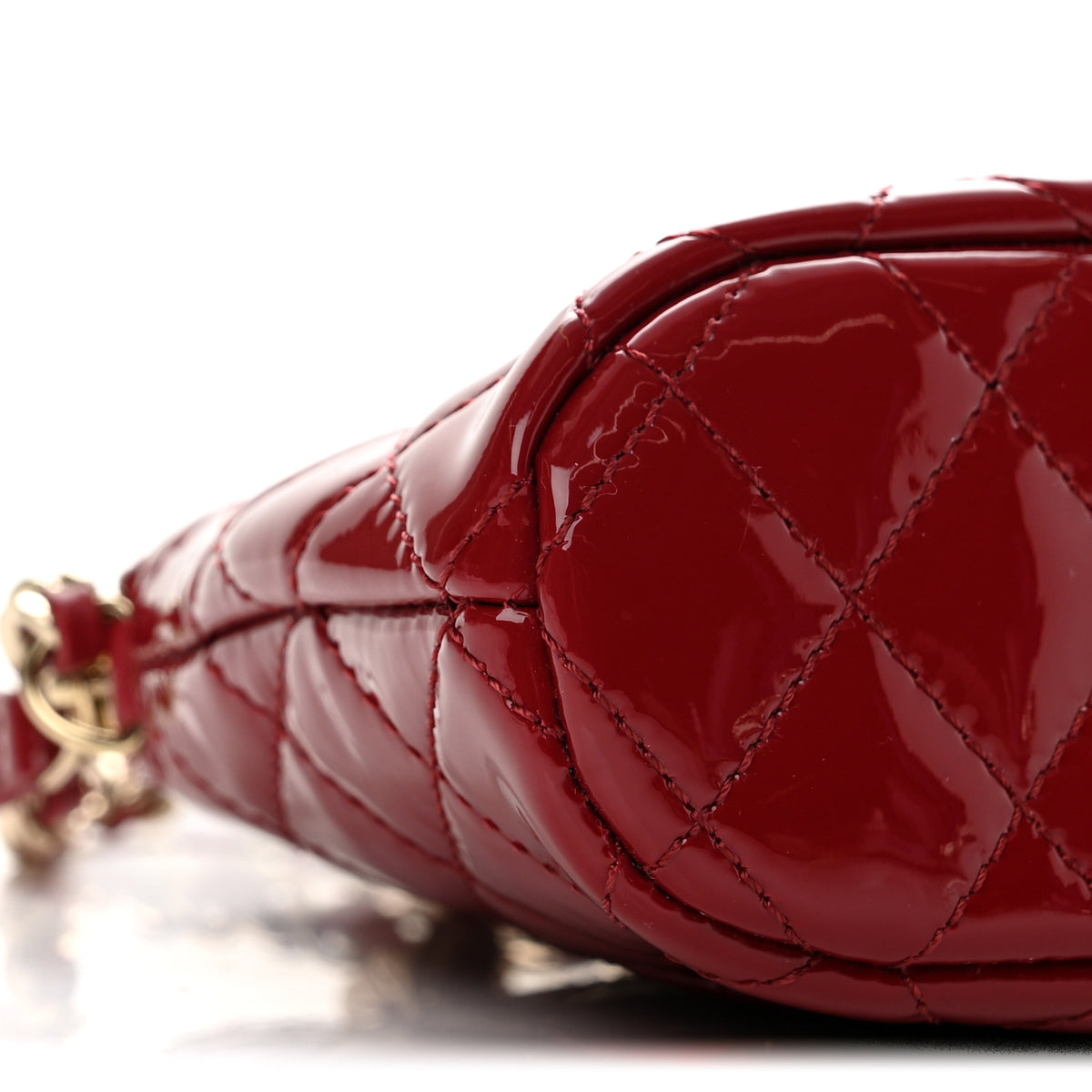 Patent Calfskin Quilted Shiny Coco Clutch With Chain Red
