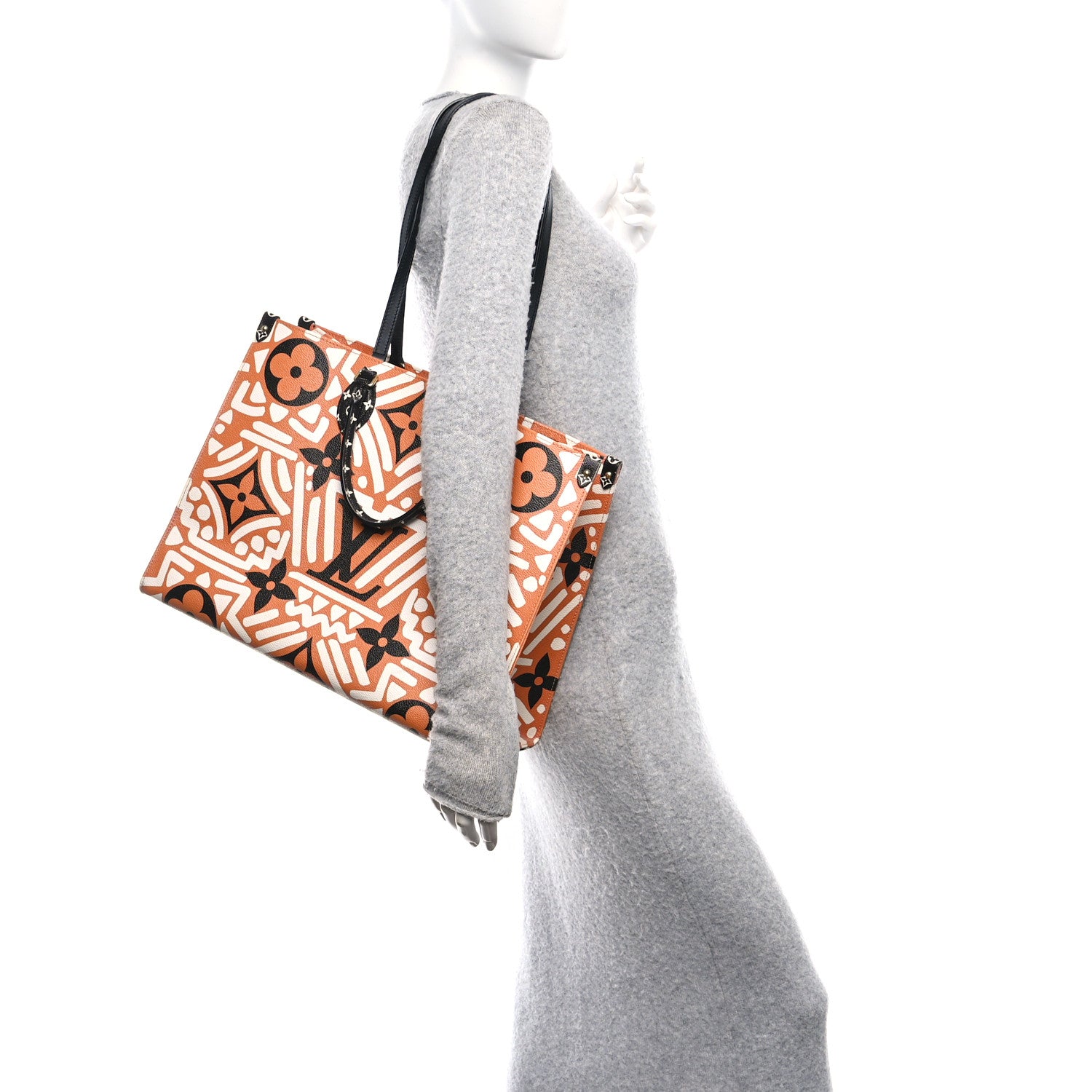 Louis Vuitton Monogram Giant Crafty Onthego GM Crème Caramel 2 of 10