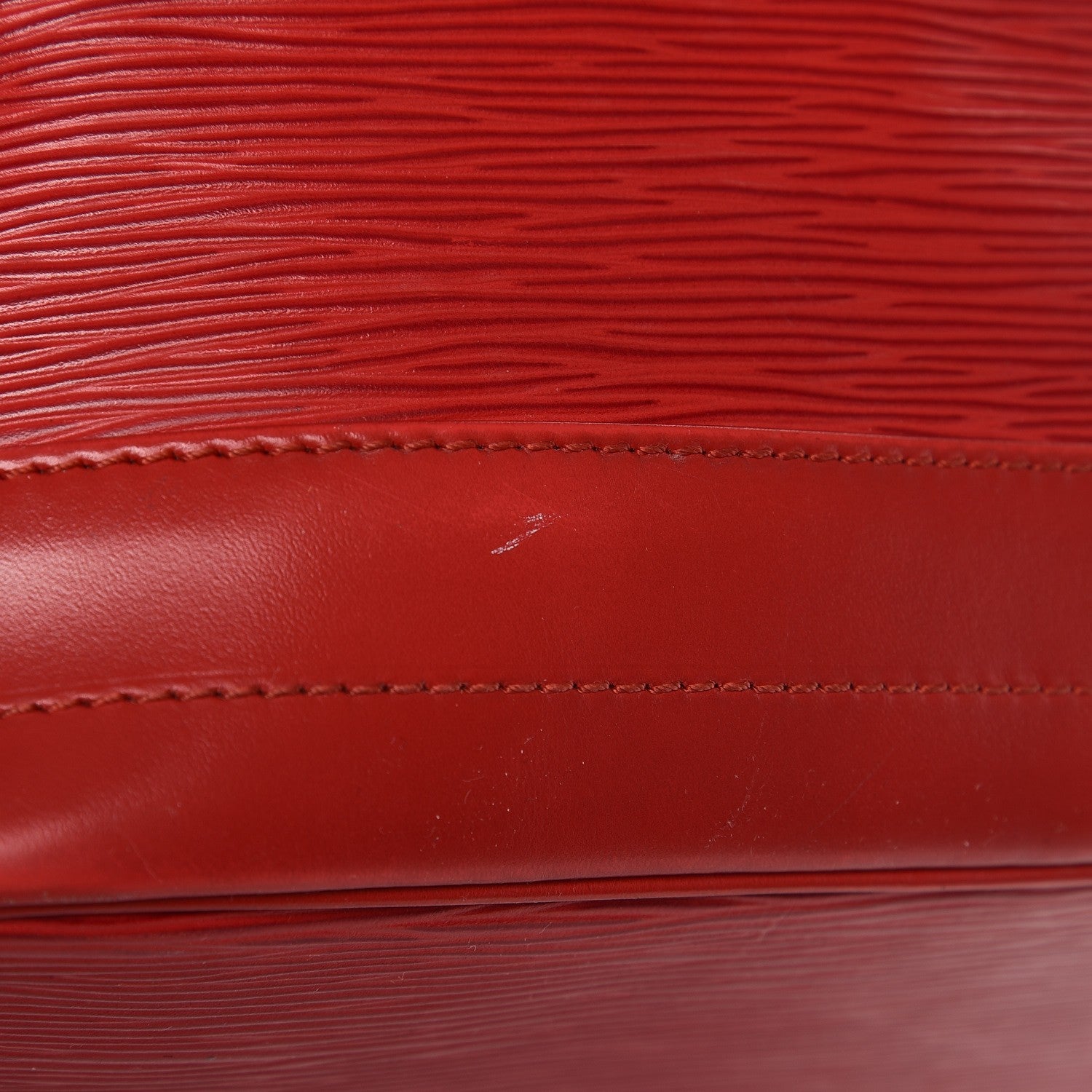 Louis Vuitton Epi Noe Castillan Red 8 of 16
