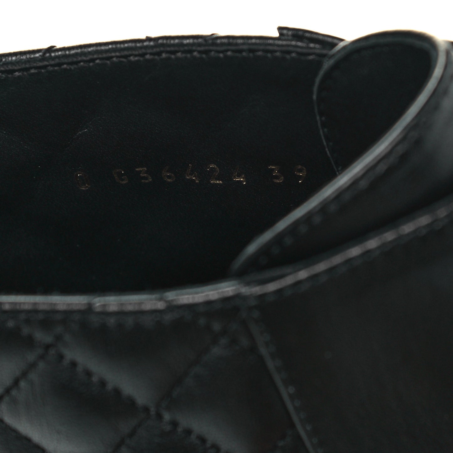 Shiny Lambskin Quilted Lace Up Combat Boots 39 Black