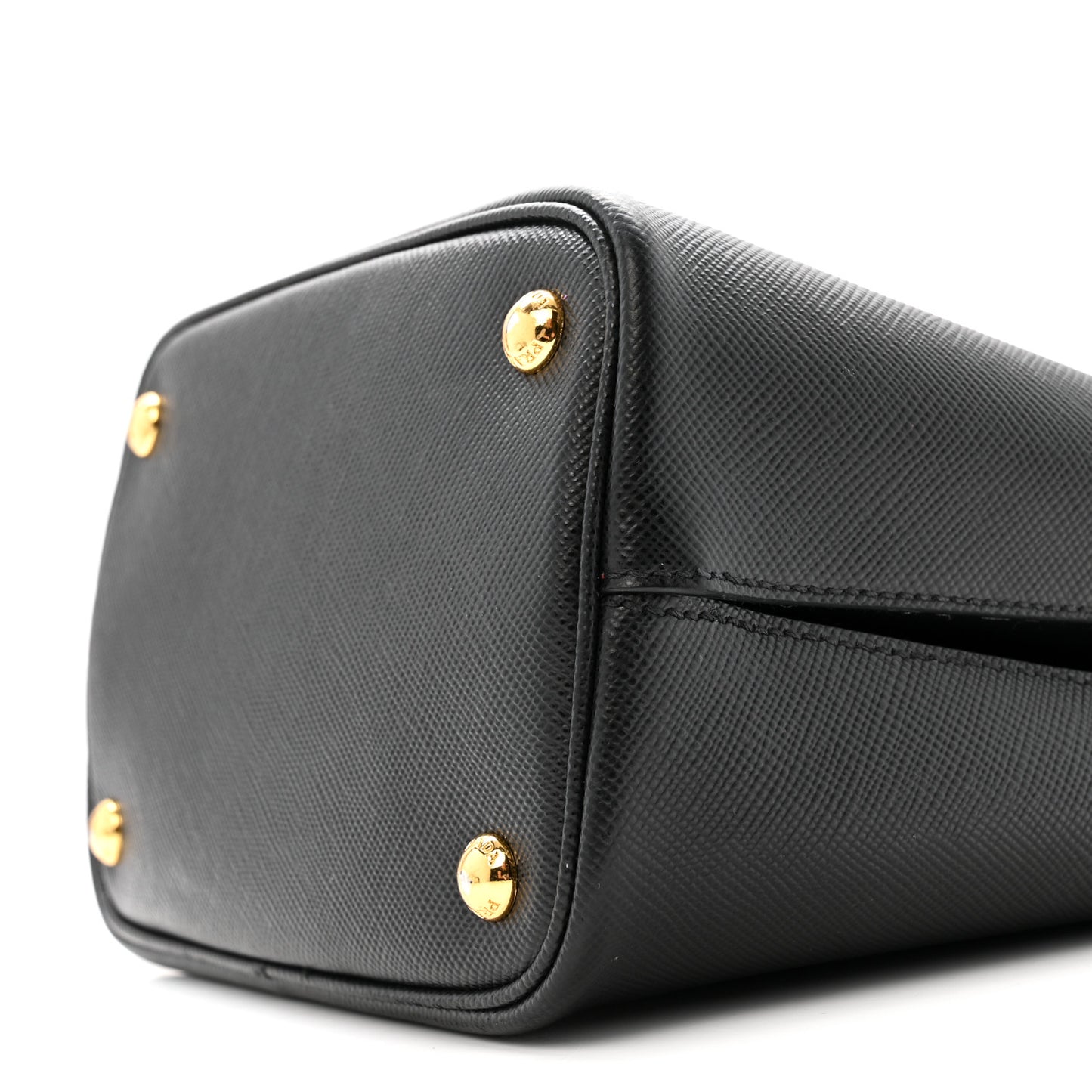 Saffiano Cuir Medium Panier Bucket Bag Black Fuoco