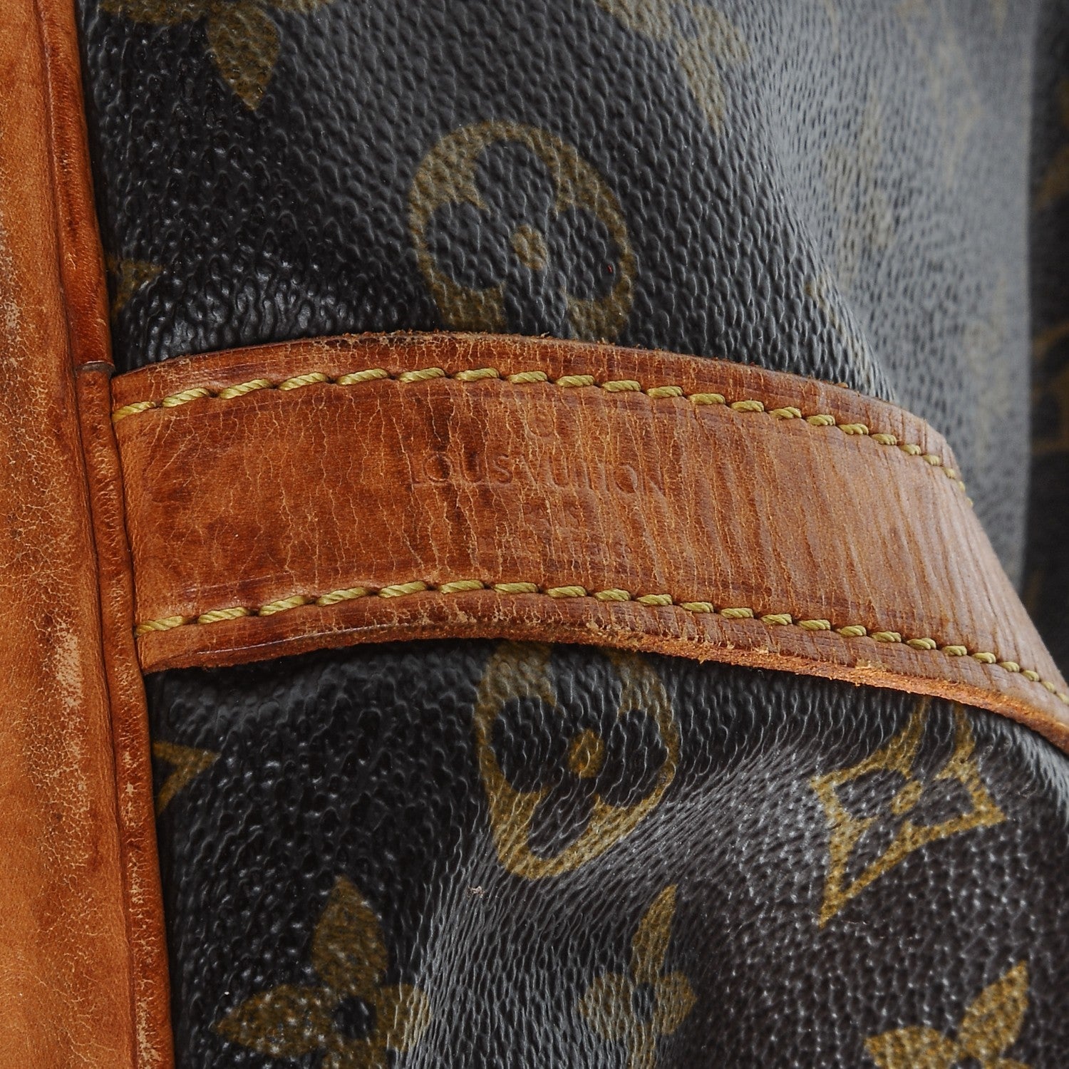 Louis Vuitton Monogram Petit Noe 6 of 14