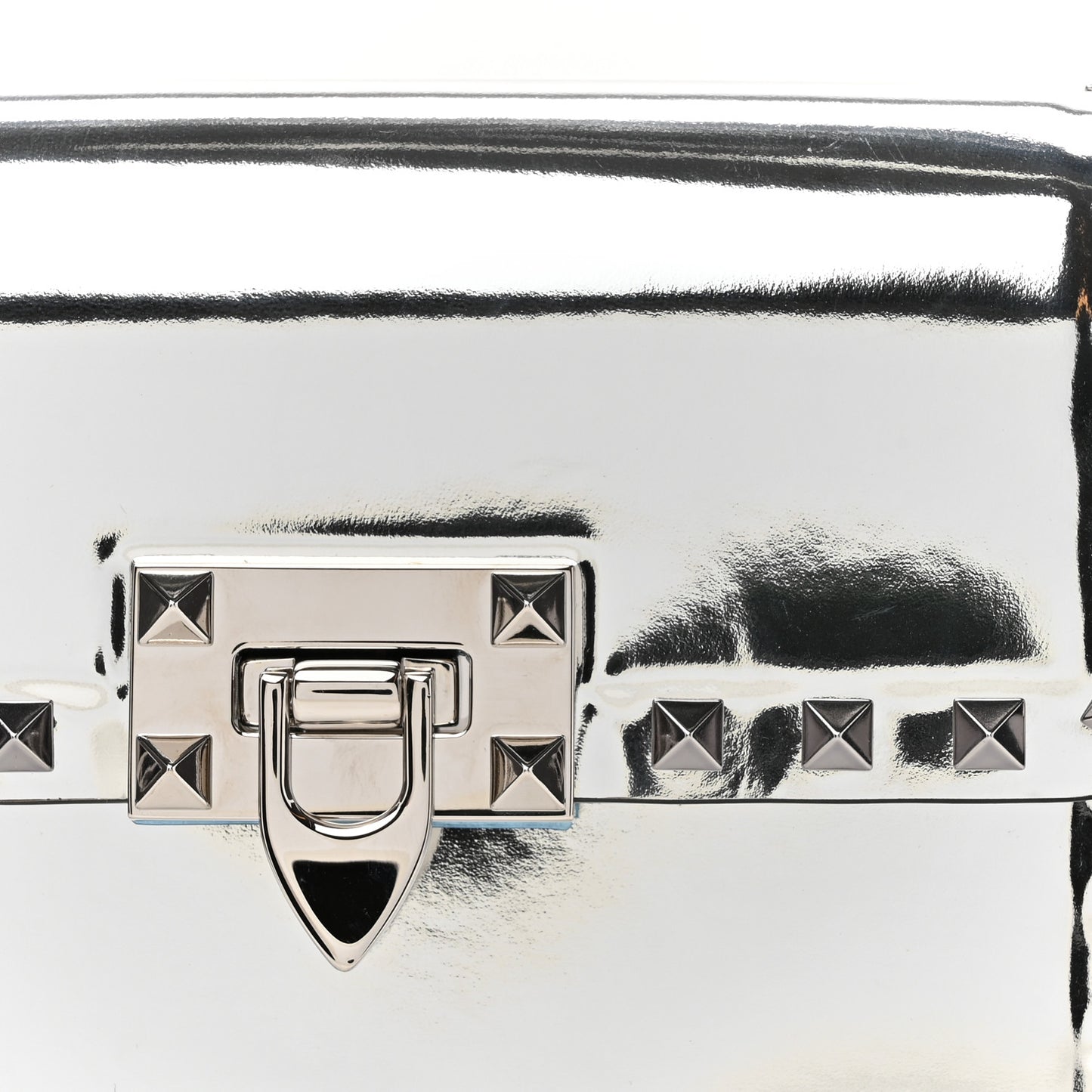 Mirror Calfskin Small Rockstud23 Shoulder Bag Silver