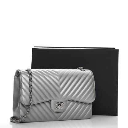 Chanel Metallic Caviar Chevron Quilted Jumbo Double Flap Silver 10 of 10