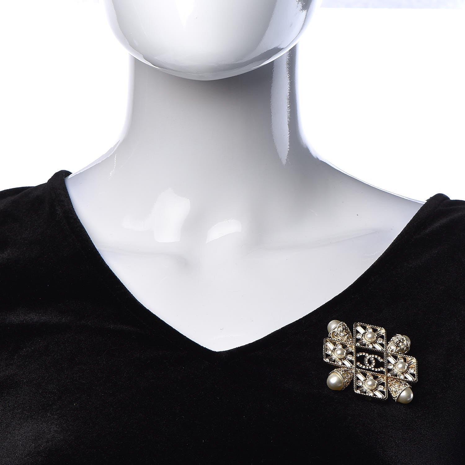 Chanel Pearl Baguette Crystal Sparkling Pearls CC Brooch White Light Gold 2 of 5