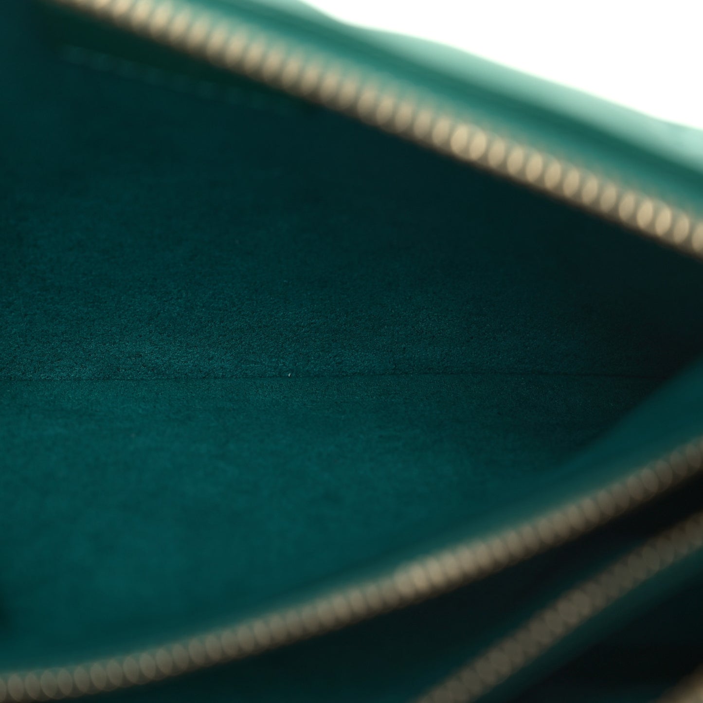 Lambskin Embossed Monogram Coussin BB Emeraude