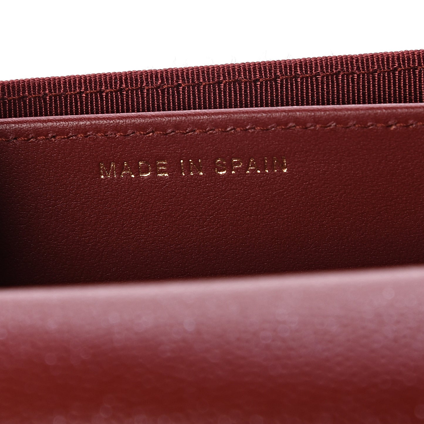 Iridescent Caviar Quilted Flap Card Holder Wallet Burgundy