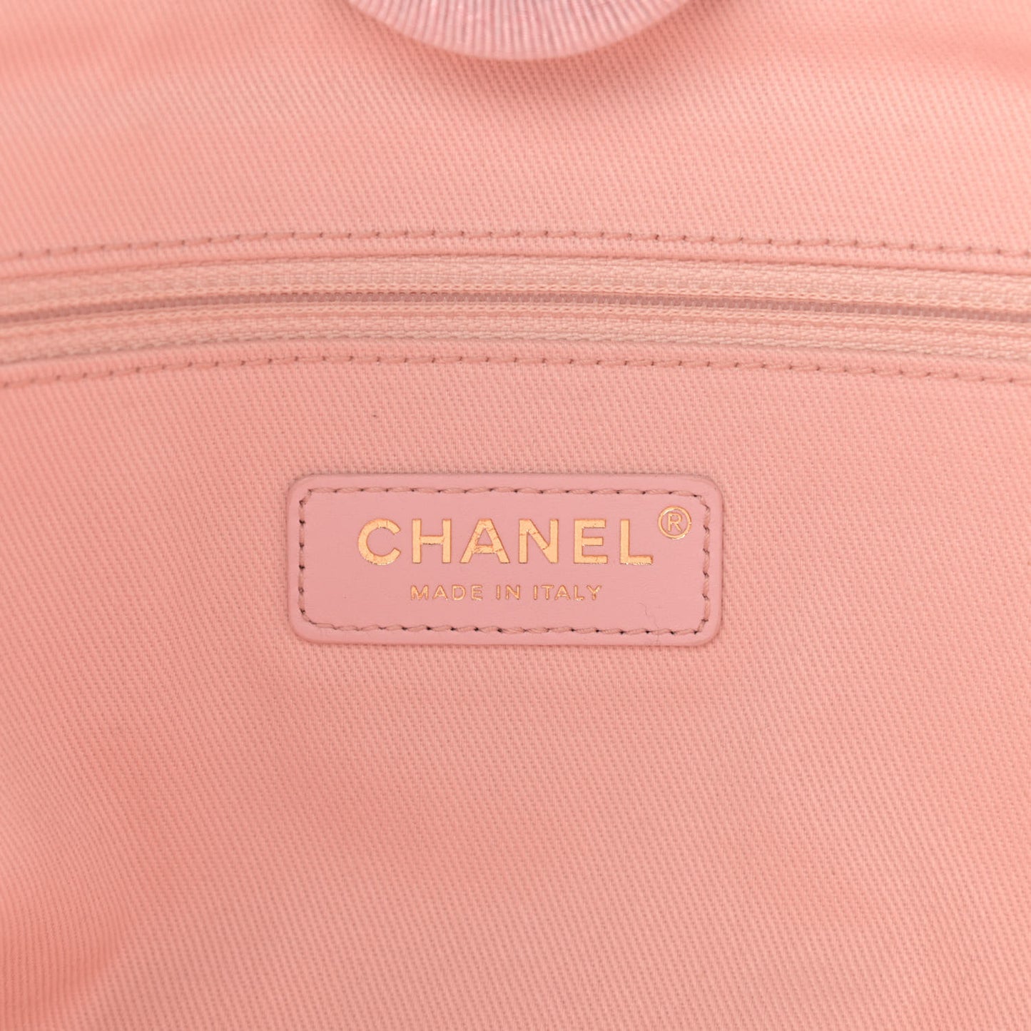 Lurex Boucle Small Deauville Tote Pink