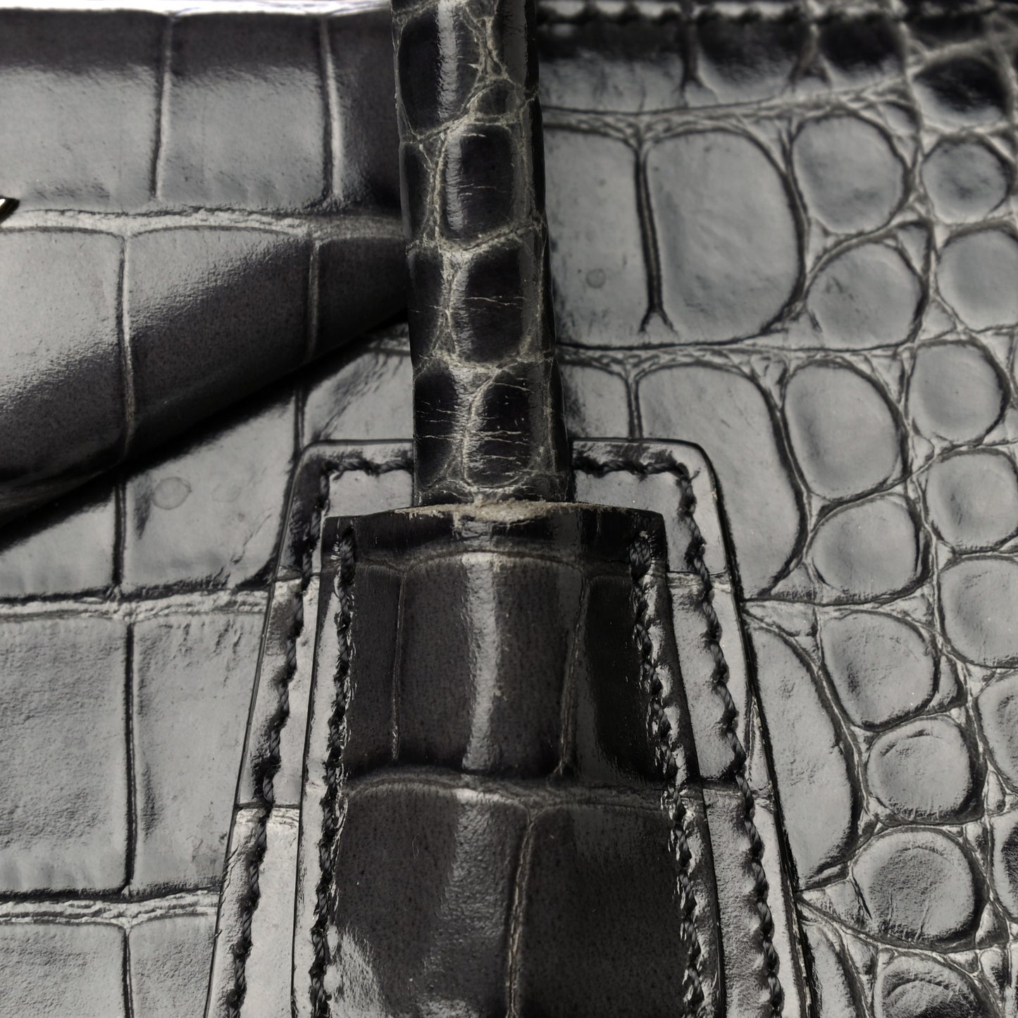 Calfskin Crocodile Embossed Small Antigona Storm Grey