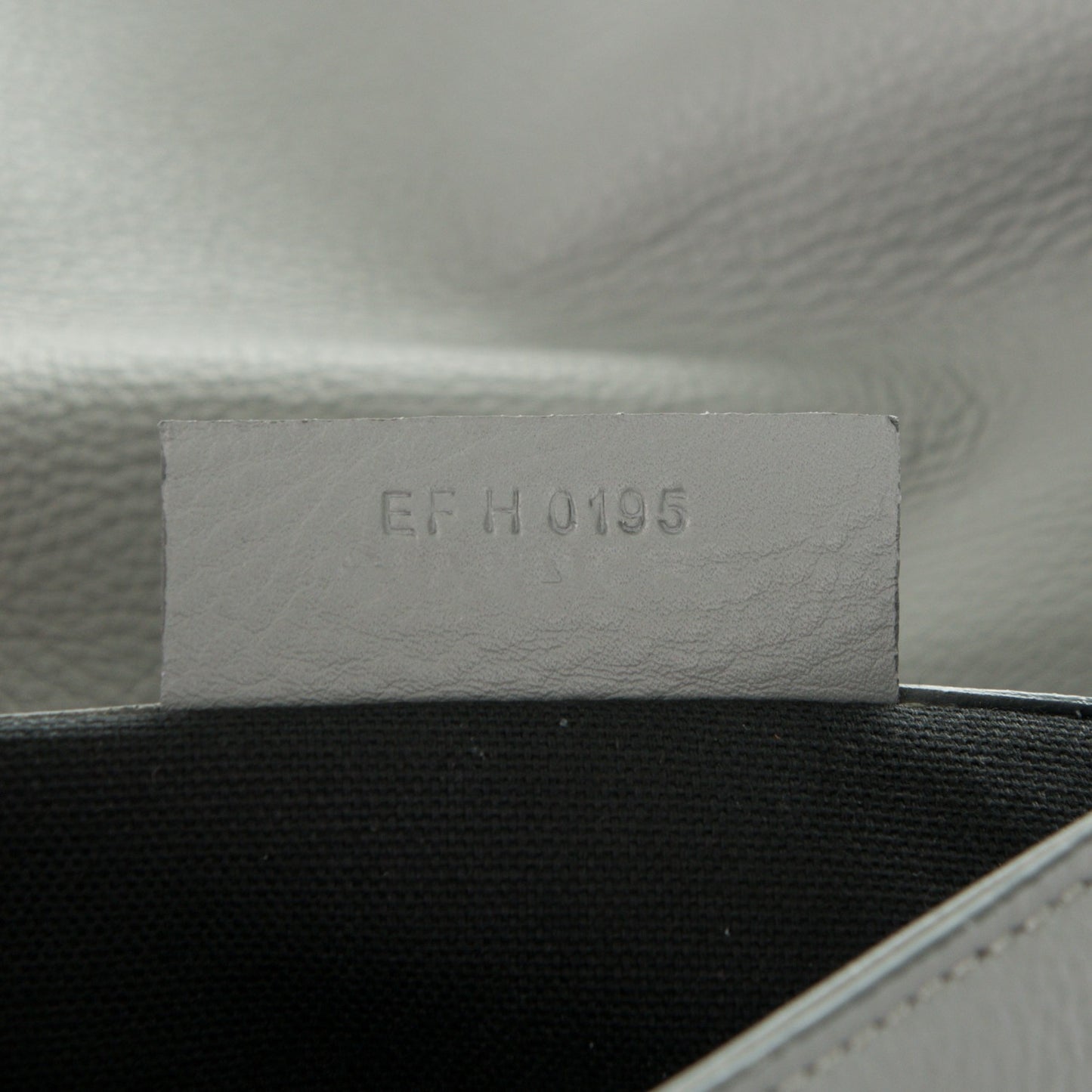 Grained Calfskin Medium Pandora Pure Flap Bag Pearl Grey