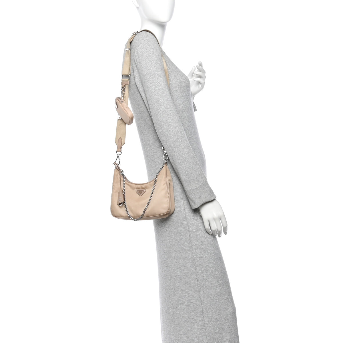 Prada Tessuto Saffiano Re-Edition 2005 Shoulder Bag Cammeo 2 of 14
