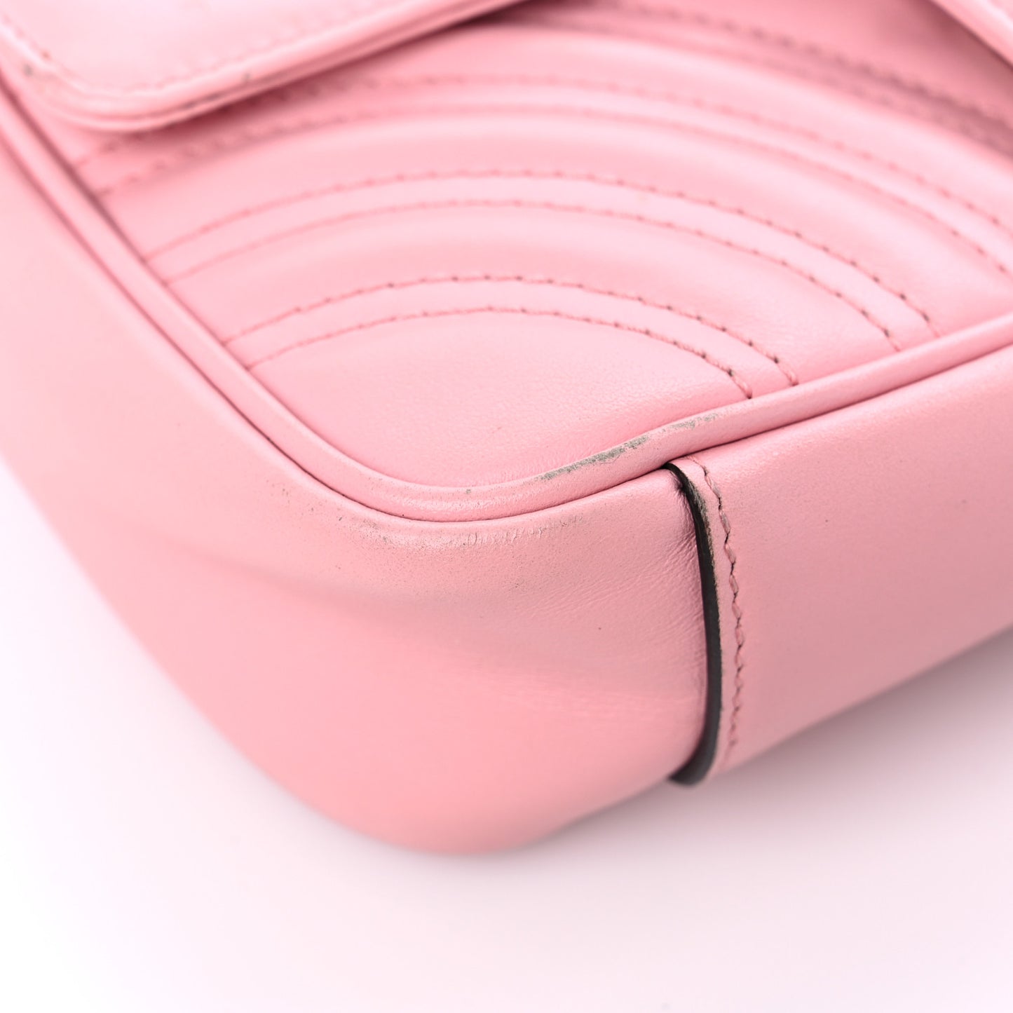 Calfskin Matelasse Mini GG Marmont Shoulder Bag Wild Rose