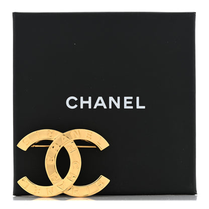 Chanel Metal Paris Button CC Large Brooch Gold 5 of 5