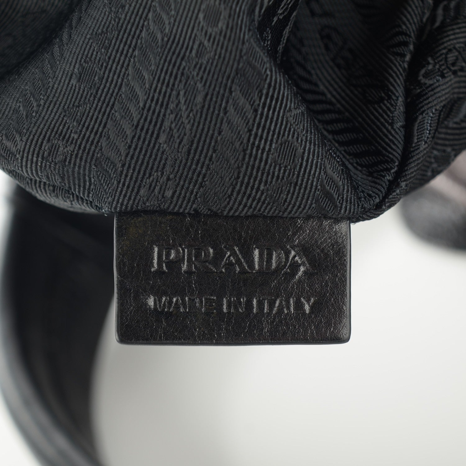 Prada Vitellino Mordo Hobo Grafite 7 of 8