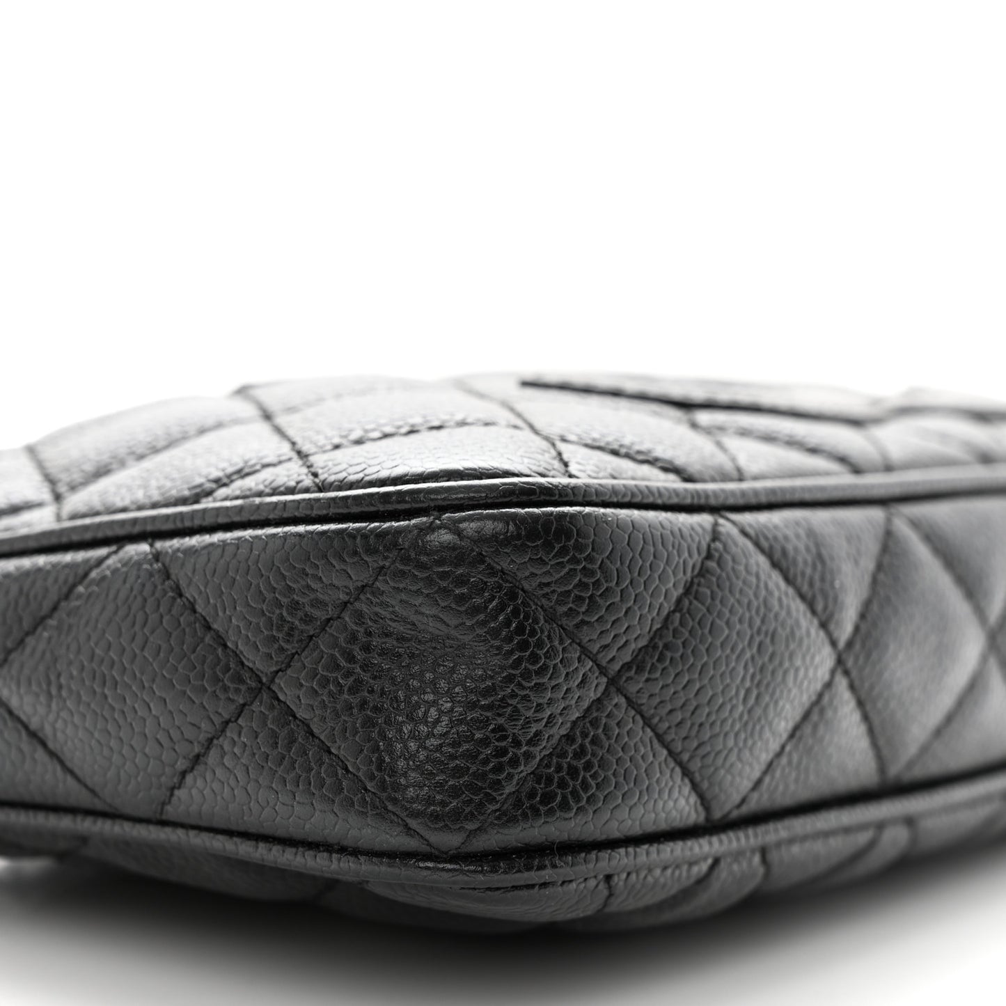 Caviar Quilted Timeless CC Shoulder Bag Black