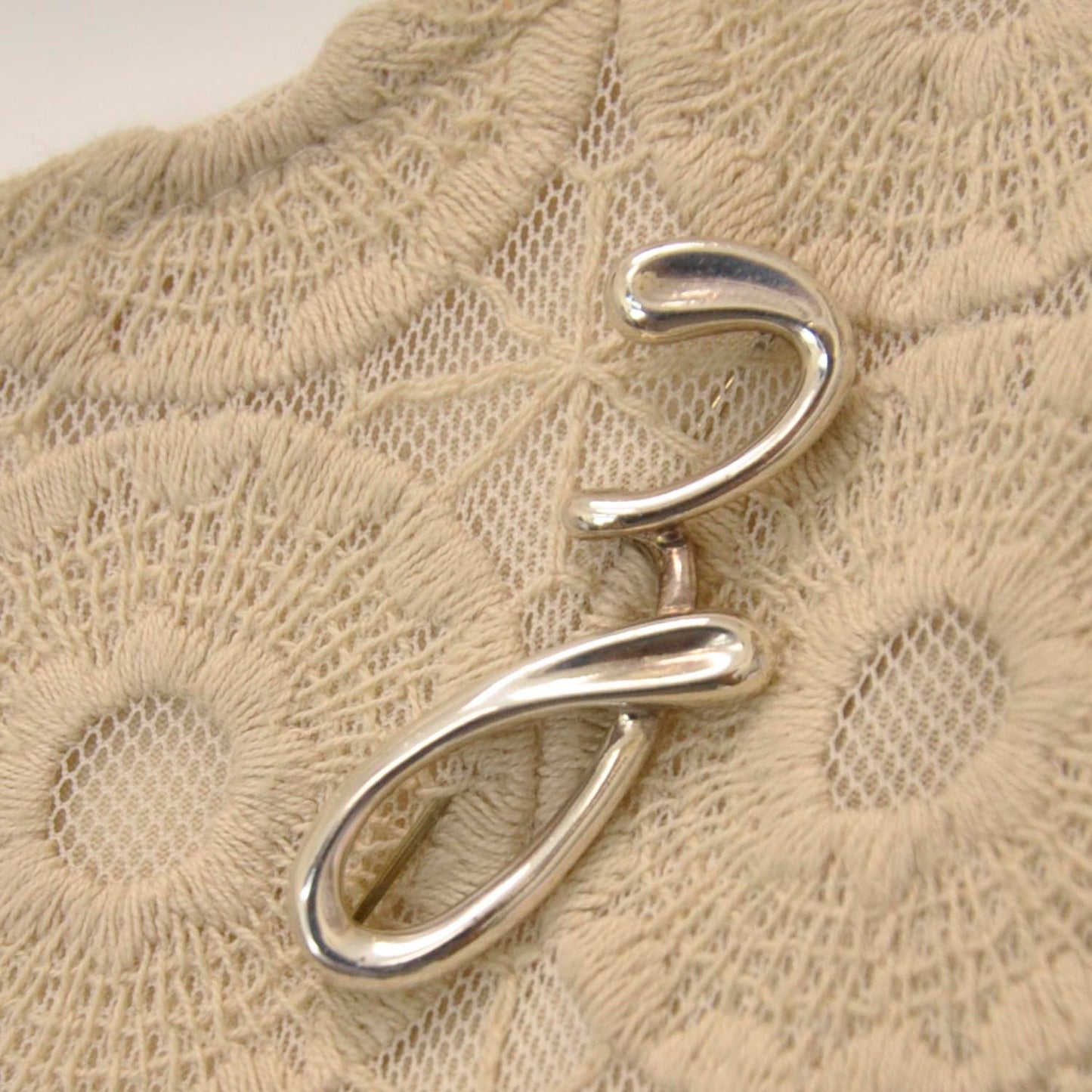 Sterling Silver Elsa Peretti Initial Pin Z