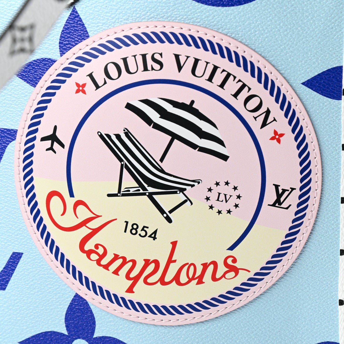 Monogram Giant Hamptons Onthego Blue