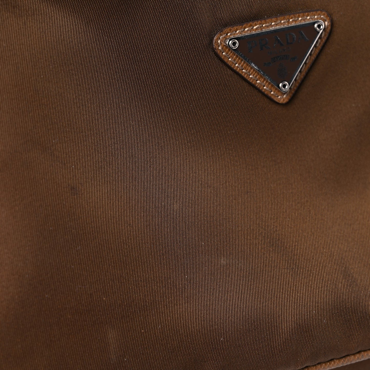 Tessuto Nylon Saffiano Re-Edition 2005 Shoulder Bag Cacao