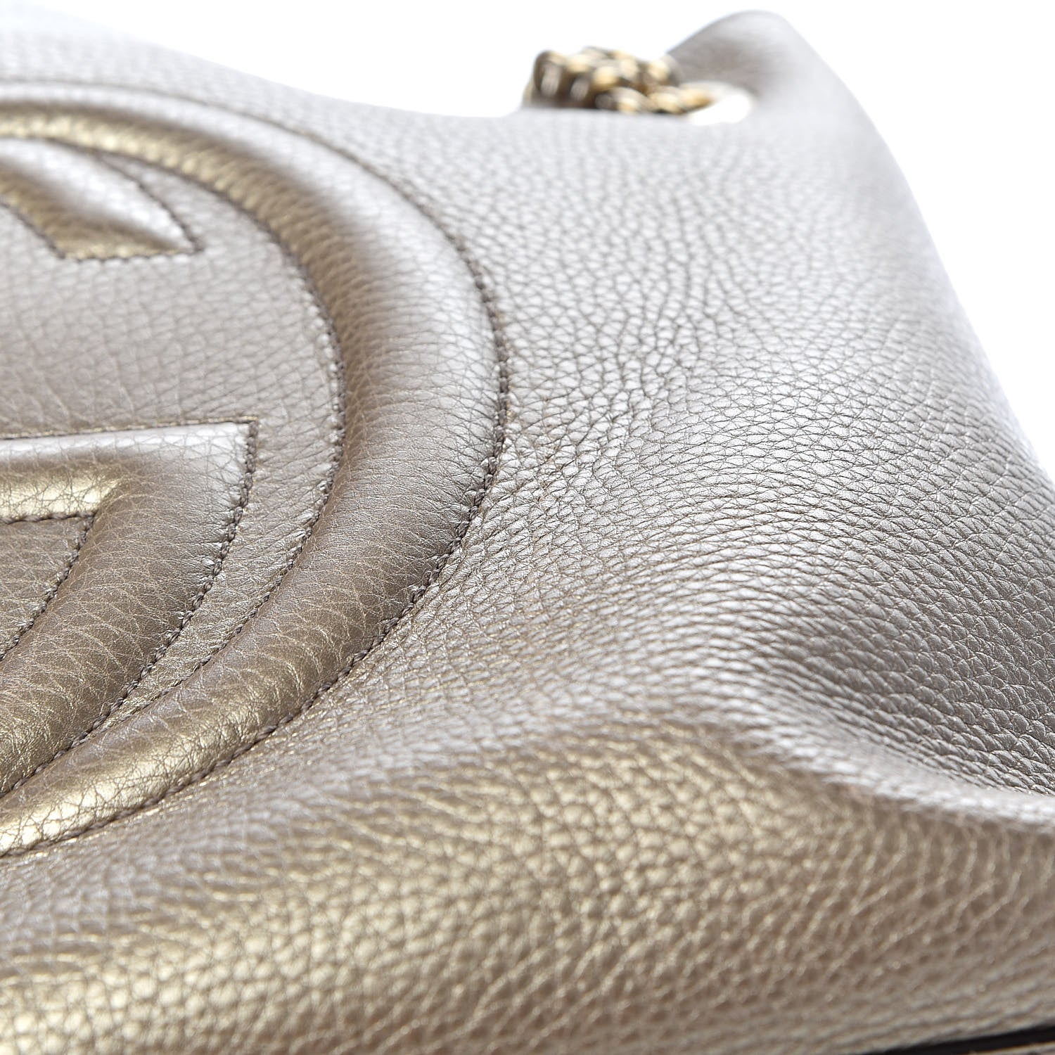 Gucci Metallic Pebbled Calfskin Medium Soho Chain Shoulder Bag Golden Beige 11 of 13