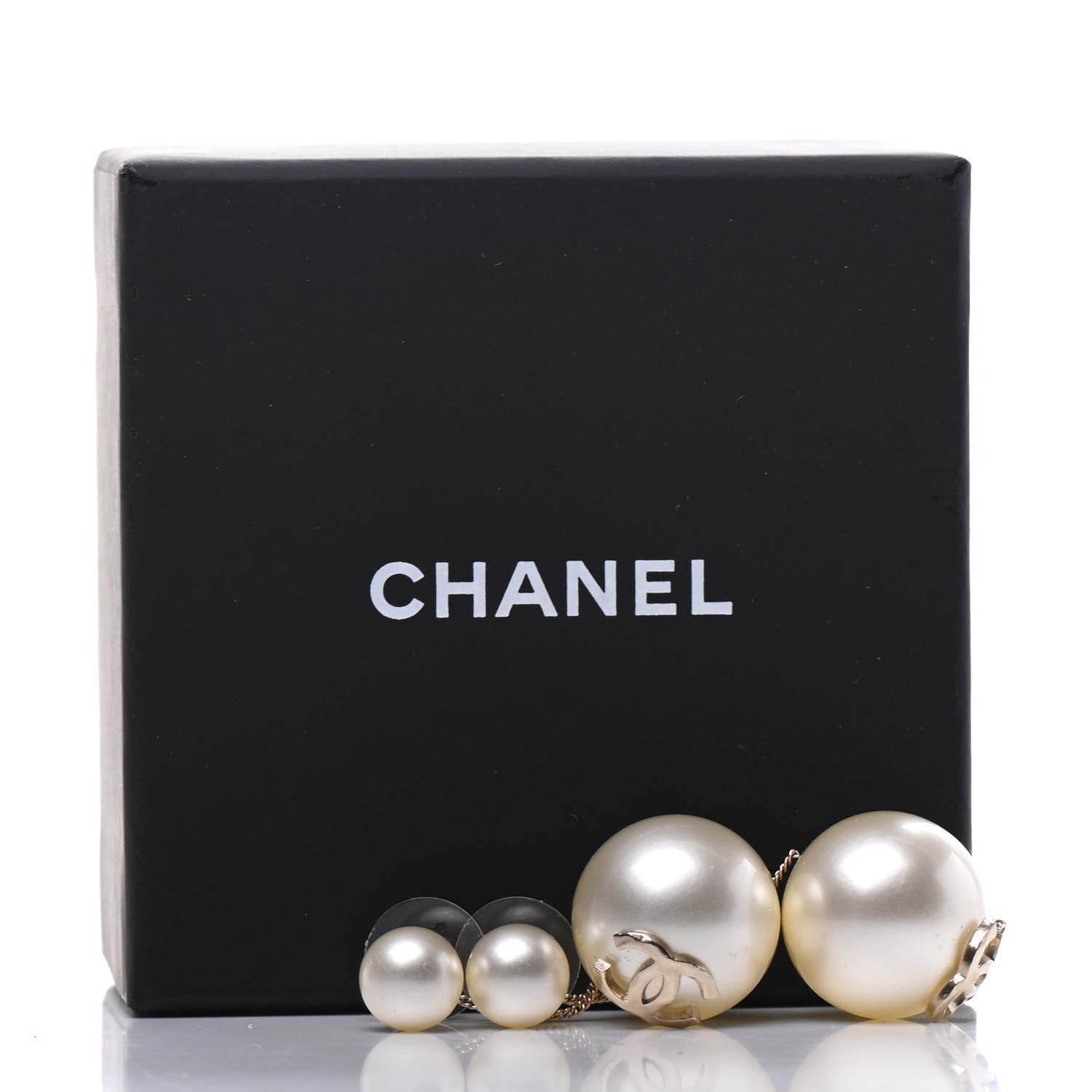 Chanel Pearl CC Chain Drop Earrings Gold 4 of 4