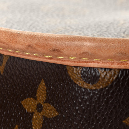 Louis Vuitton Monogram Sologne 7 of 9
