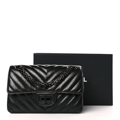 Chanel Aged Calfskin Chevron Quilted 2.55 Reissue Mini Flap So Black 10 of 10