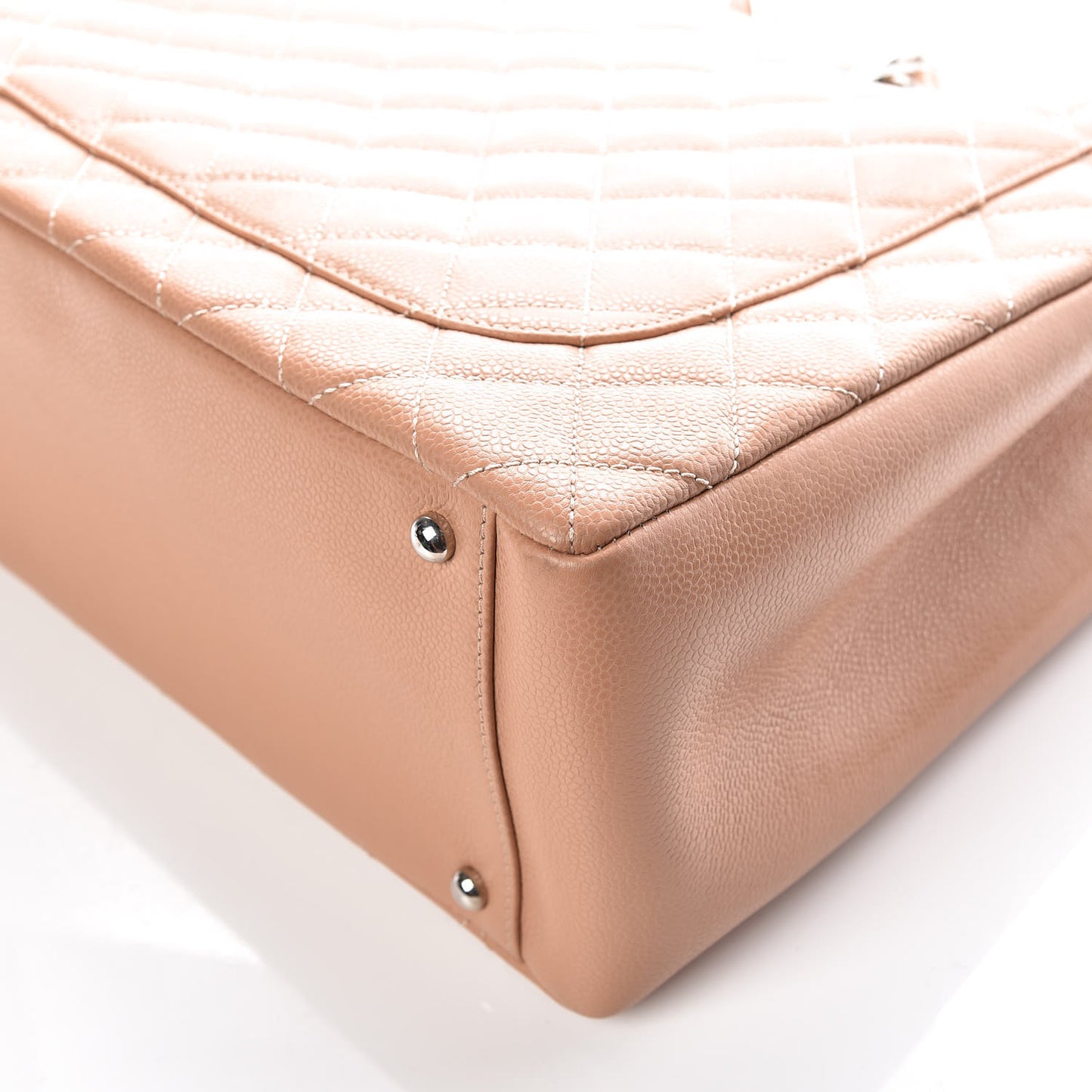 Caviar Quilted XL Grand Shopping Tote GST Beige