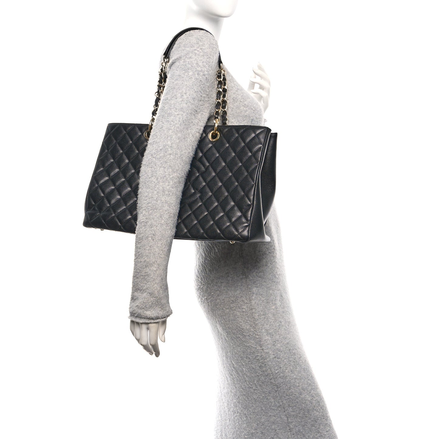 Caviar Quilted XL Grand Shopping Tote GST Black