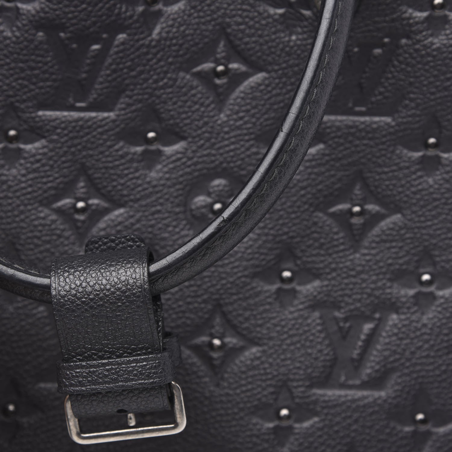Louis Vuitton Empreinte Studded Montaigne MM Platine 13 of 13