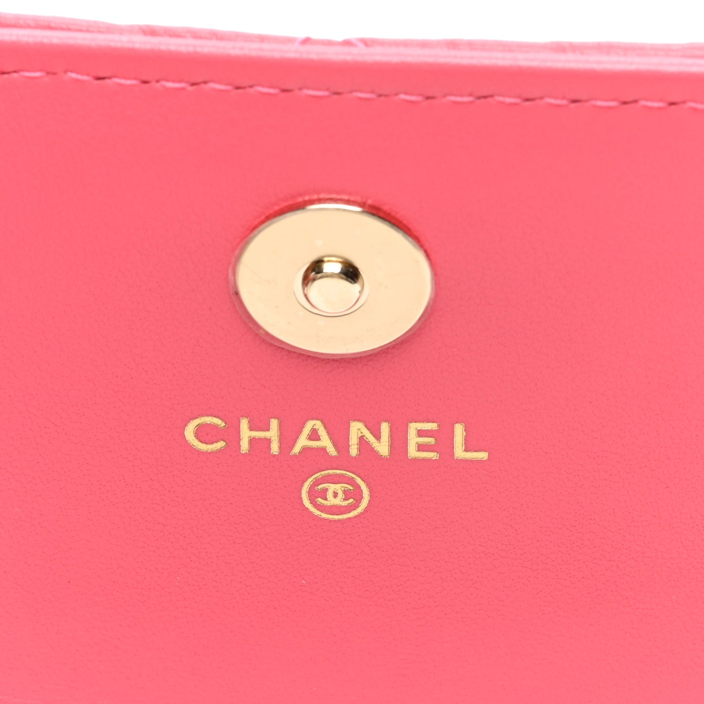 Calfskin Quilted Maxi Pearls Clutch With Chain Pink