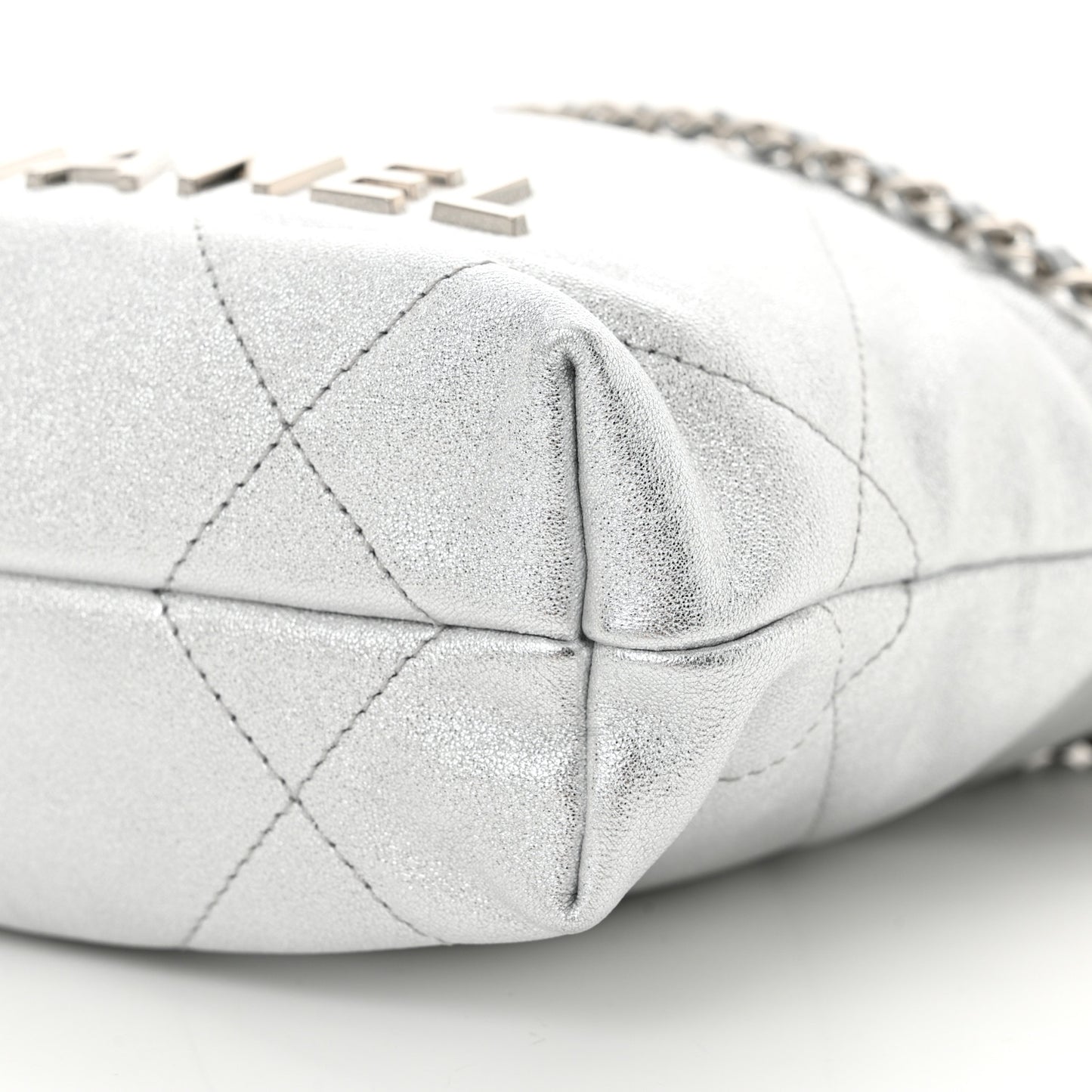 Metallic Lambskin Quilted Mini Chanel 22 Silvery