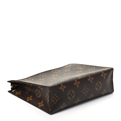 Louis Vuitton Monogram Toiletry Pouch 19 4 of 9