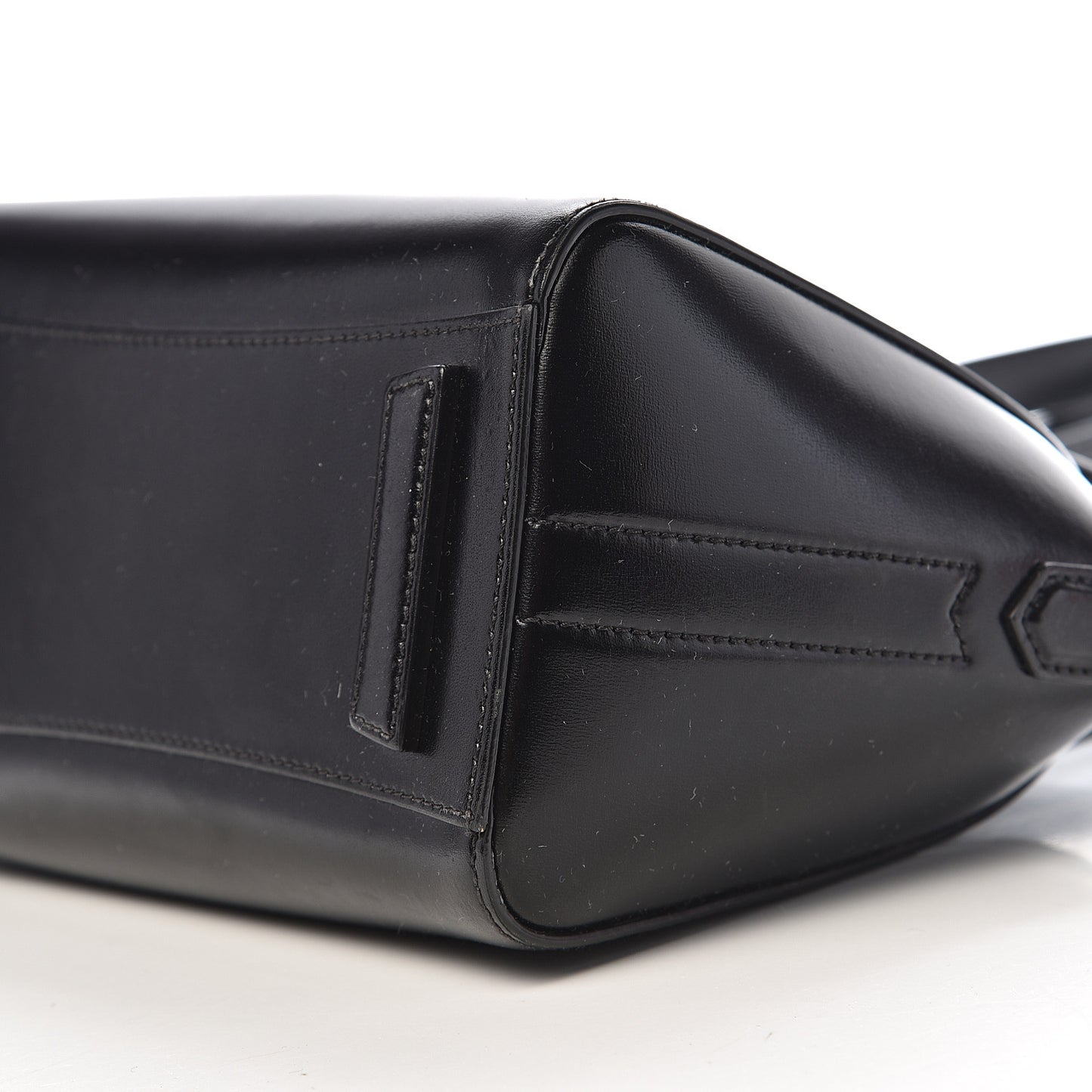 Shiny Lord Calfskin Mini Antigona Black