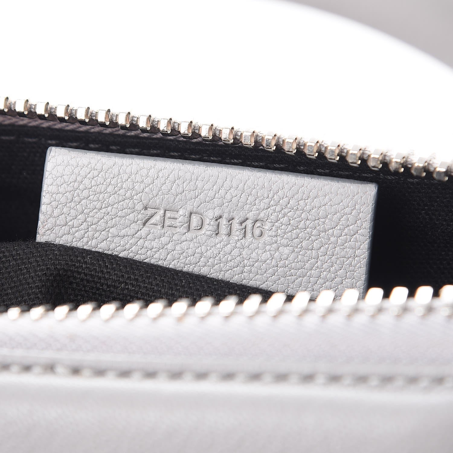 Givenchy Sugar Goatskin Small Antigona Pearl Grey 7 of 9