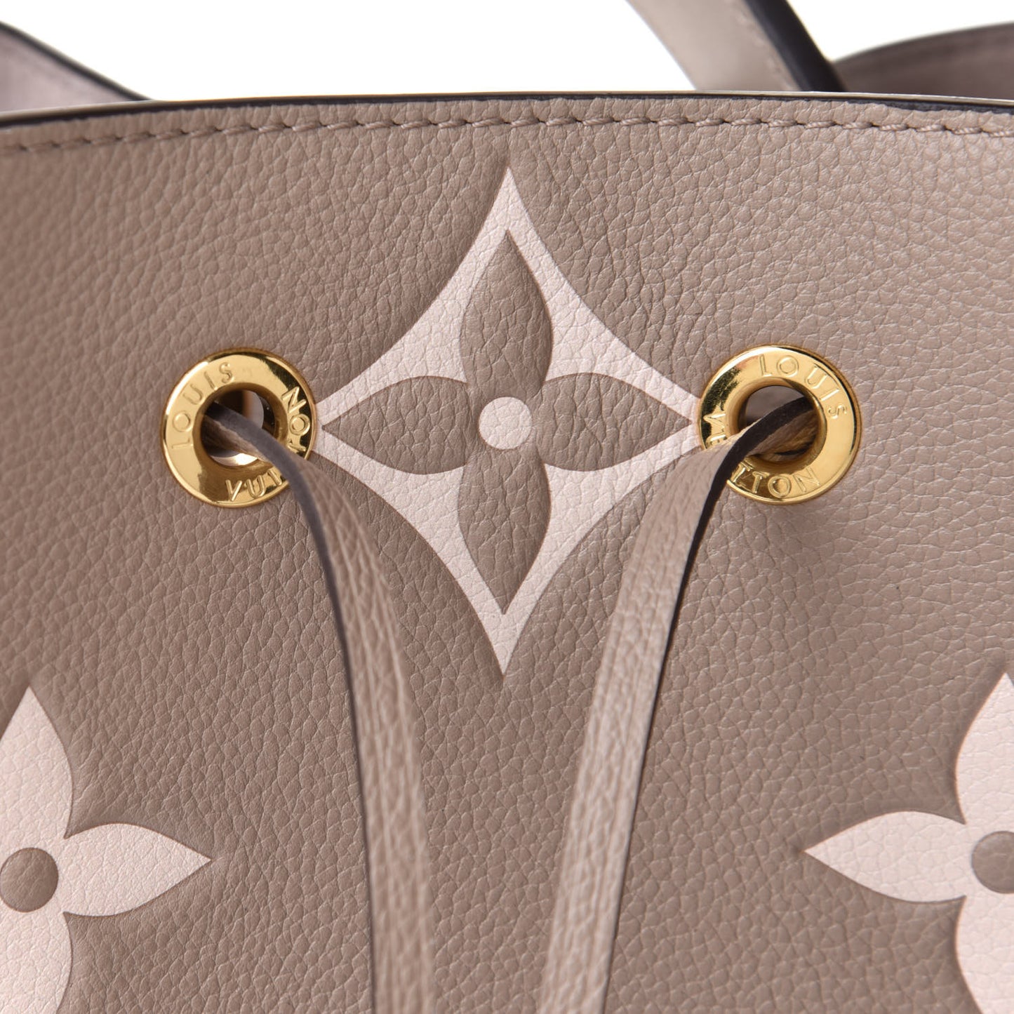 Empreinte Monogram Giant Neonoe MM Tourterelle Creme
