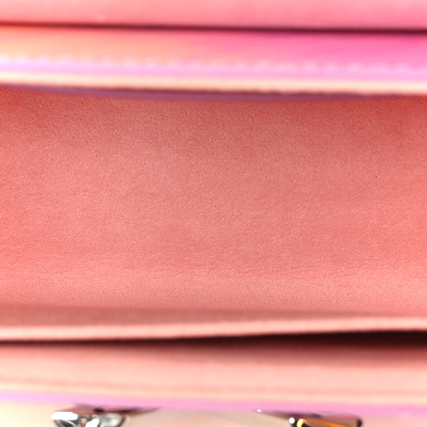 Epi Twist Shoulder Bag MM Gradient Orange