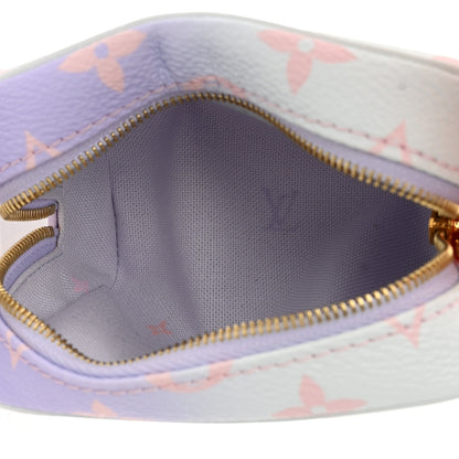 Louis Vuitton Monogram Giant Spring In The City Wapity Case Sunrise Pastel 5 of 9