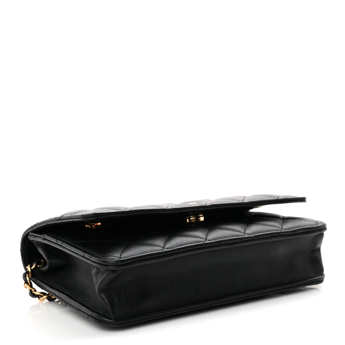Lambskin Quilted Wallet On Chain WOC Black