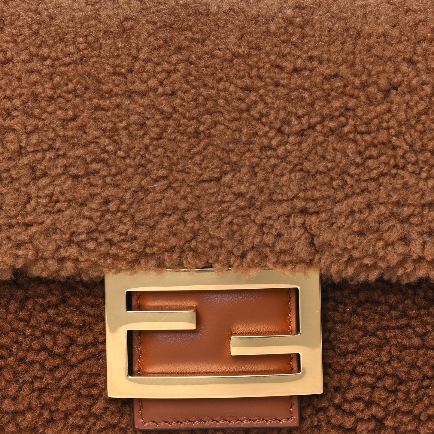 Shearling Lambskin Midi Chain Baguette Caramello