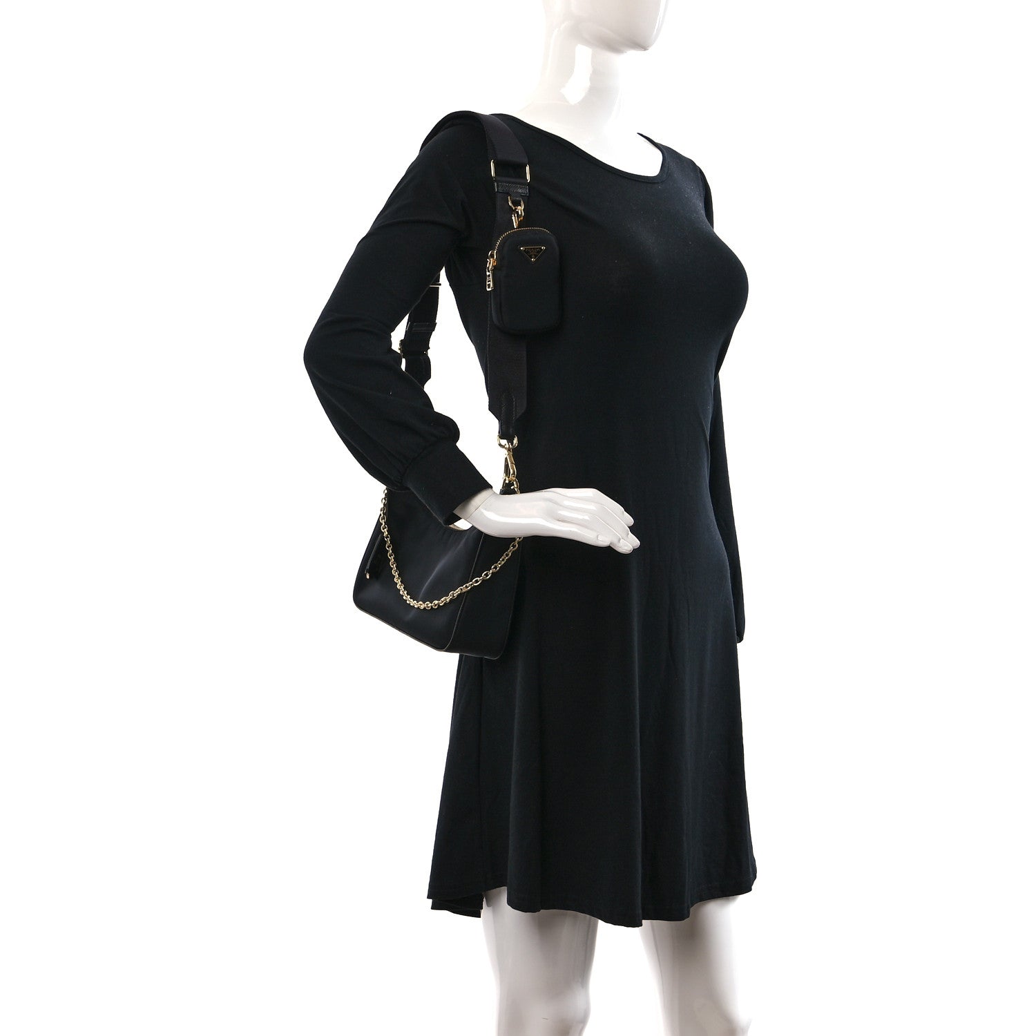 Prada Nylon Re-Edition 2005 Shoulder Bag Black 2 of 9