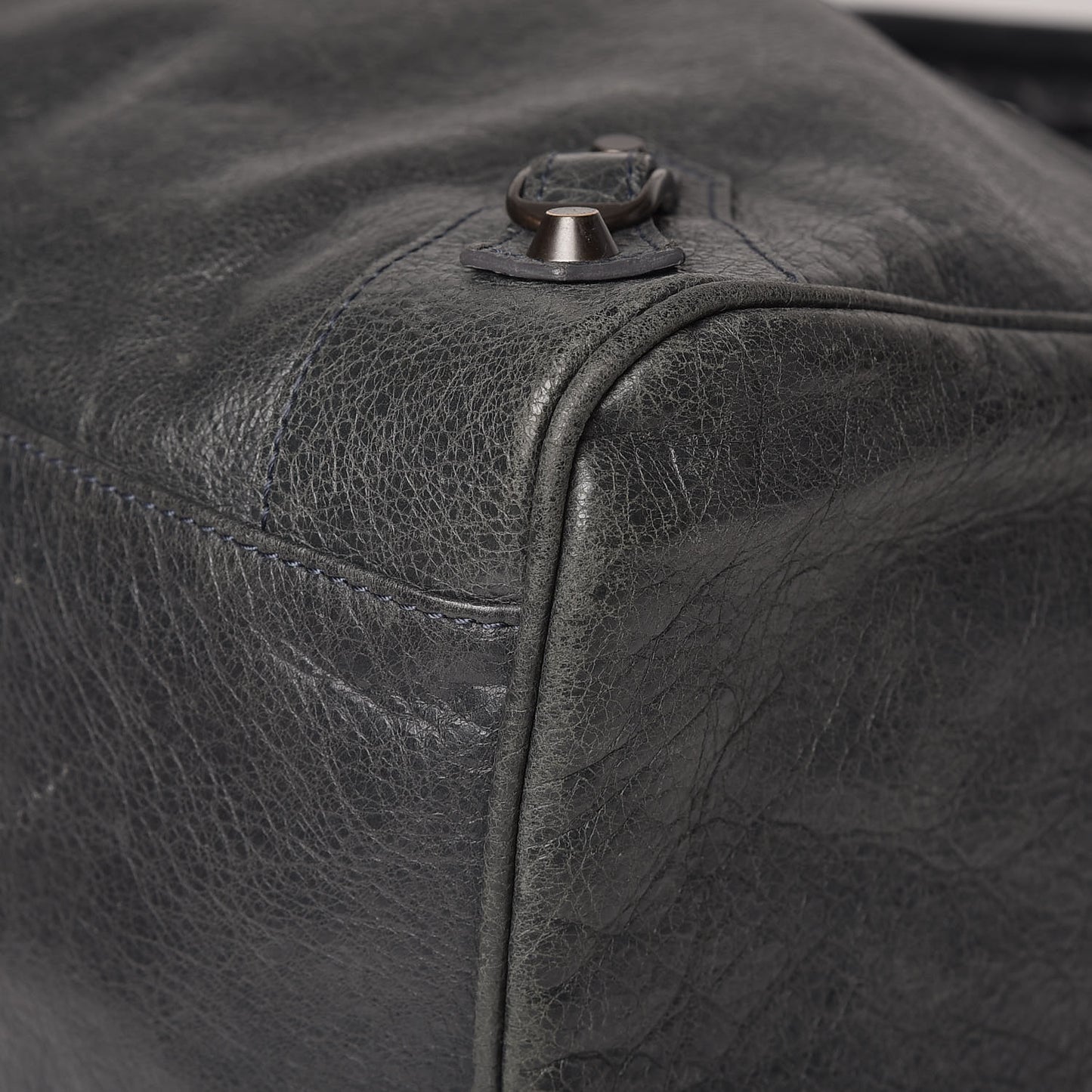 Agneau Classic Hardware Velo Anthracite