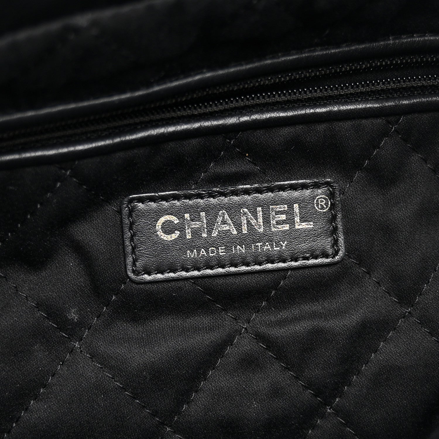Chanel Shiny Calfskin Quilted Small Chanel 22 Black 6 of 11