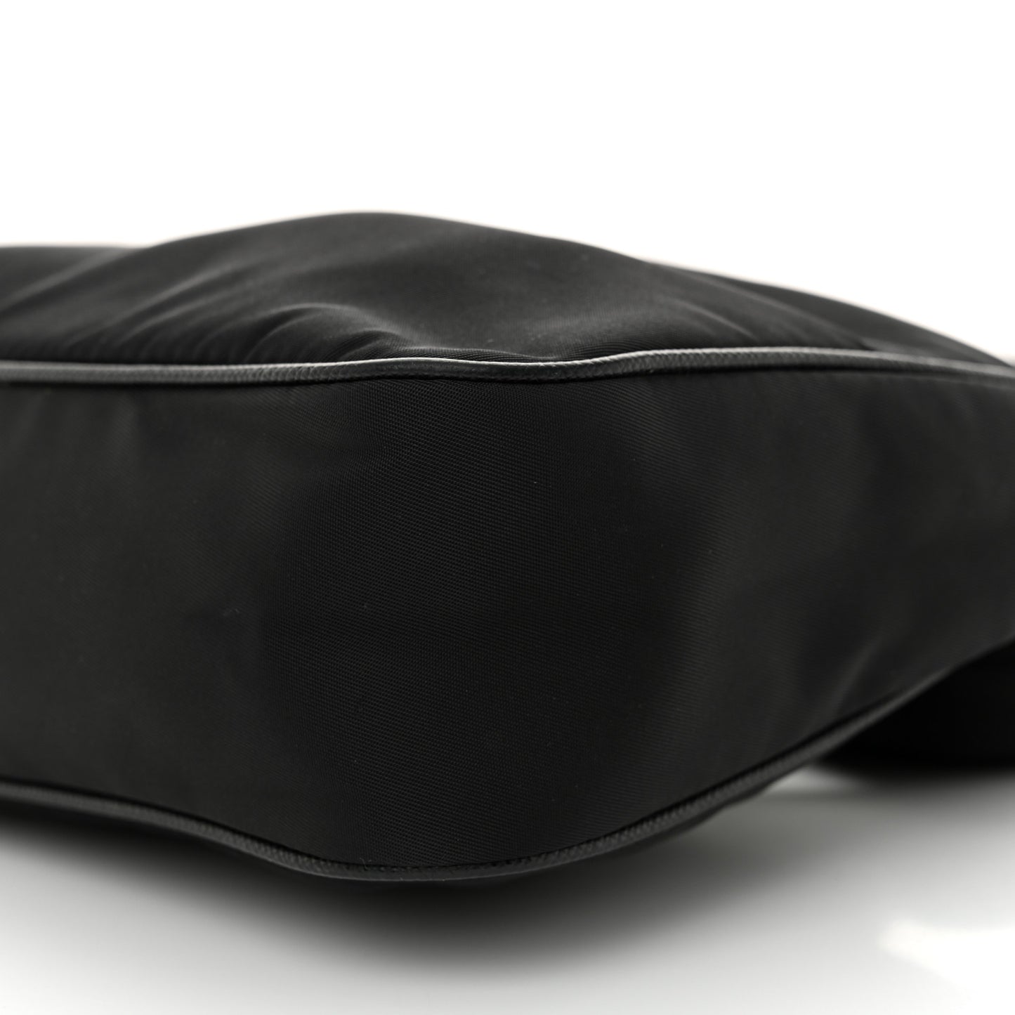 Nylon Re-Edition 2005 Shoulder Bag Black