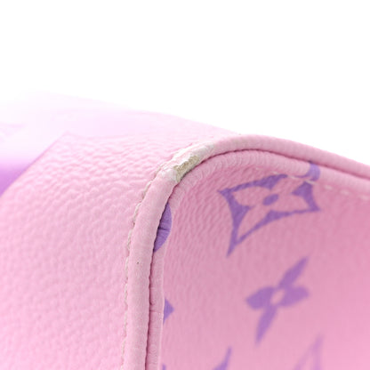 Louis Vuitton Monogram Giant Spring In The City Onthego GM Sunrise Pastel 10 of 14