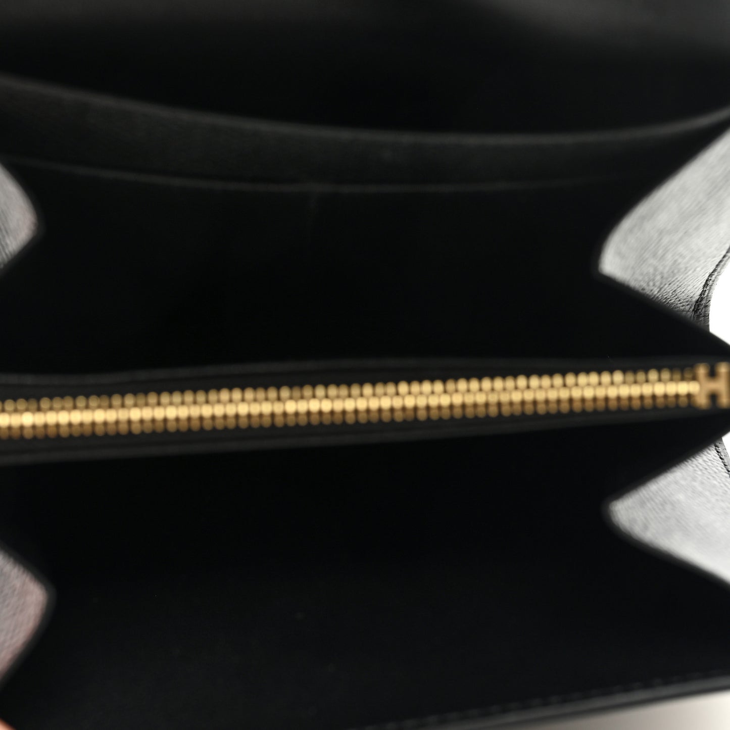 Epsom Constance Compact Passant Wallet Black