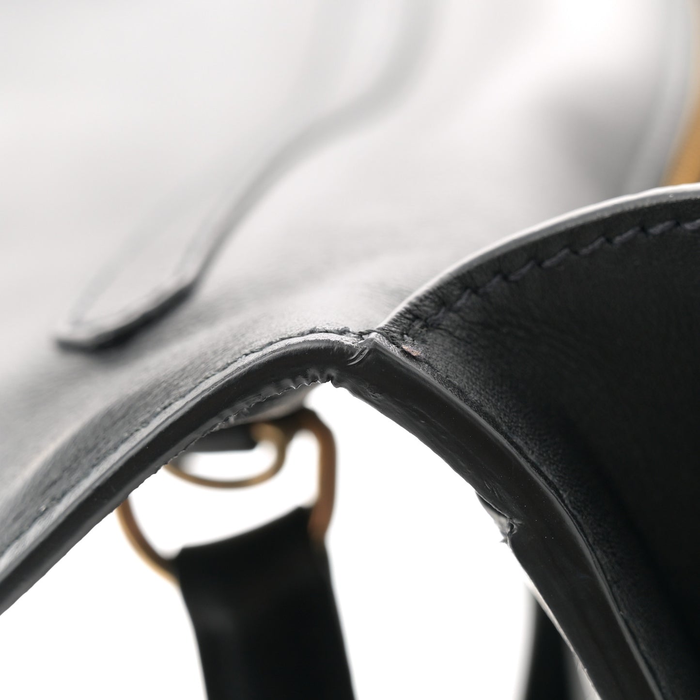 Calfskin Medium Soft Sound Shoulder Bag Black