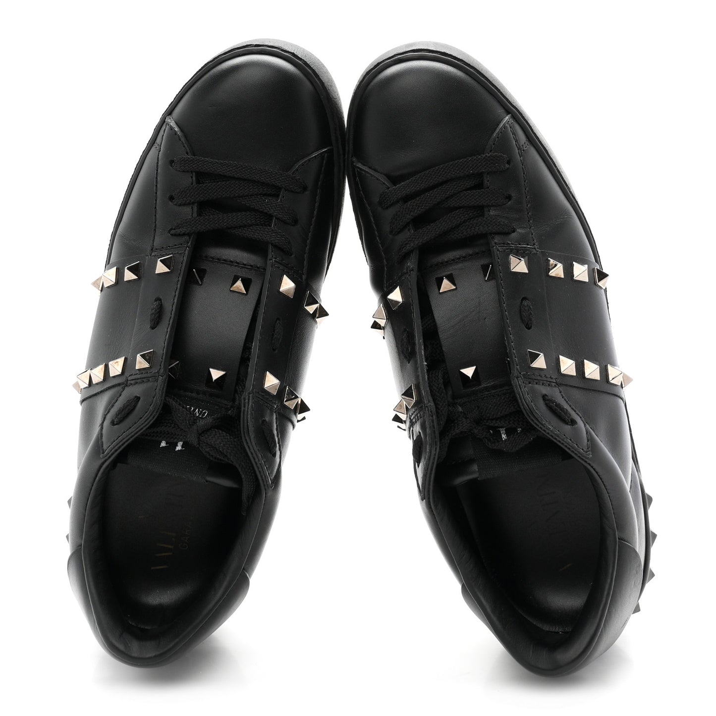 Calfskin Rockstud Untitled Open Sneakers 39 Black